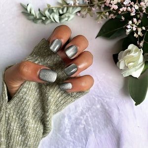 Luxury handmade silver metallic small press-ons